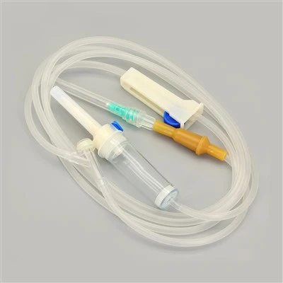 Juego intravenoso desechable